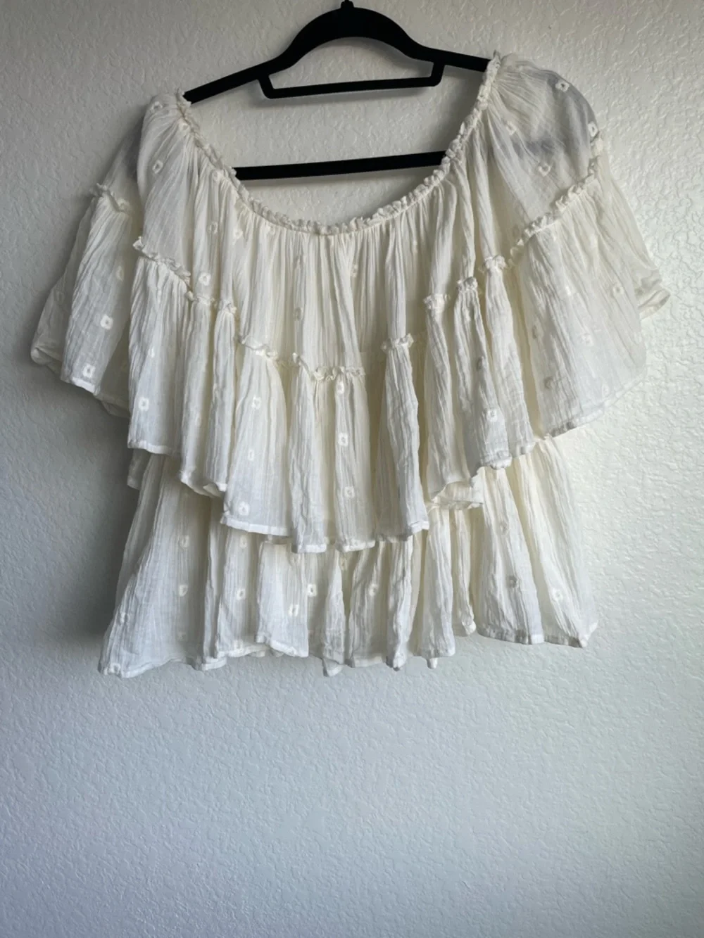 LOVESTITCH Boho Cream Off-Shoulder Ruffle Peasant Blouse • Medium - Picture 5 of 13